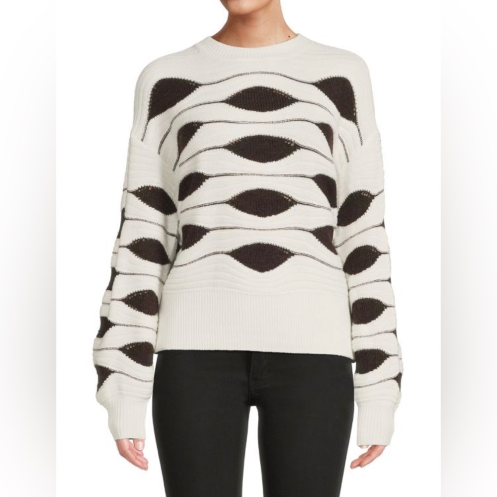 NANETTE NANETTE LEPORE
Dropped Shoulder Sweater size L GUC